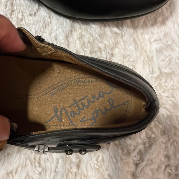 Booties - Picture 3 of 5